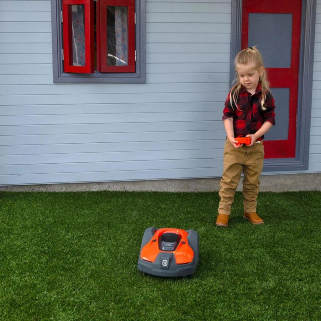 Toy Robot Mower Automatic Lawn Mower Husqvarna Automower 450X FOR A GIFT
