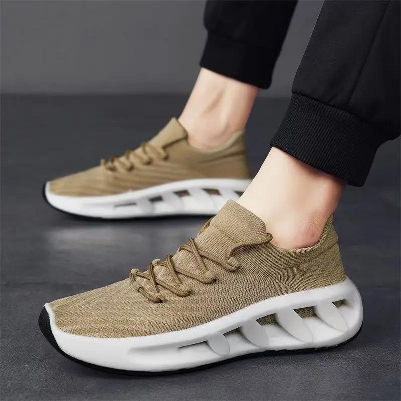 Trendy Men's Running Shoes Slip-on Men’s Casual Shoes Comfortable Breathable Male Sneakers 2024 New Soft Platform Shoes for Men
