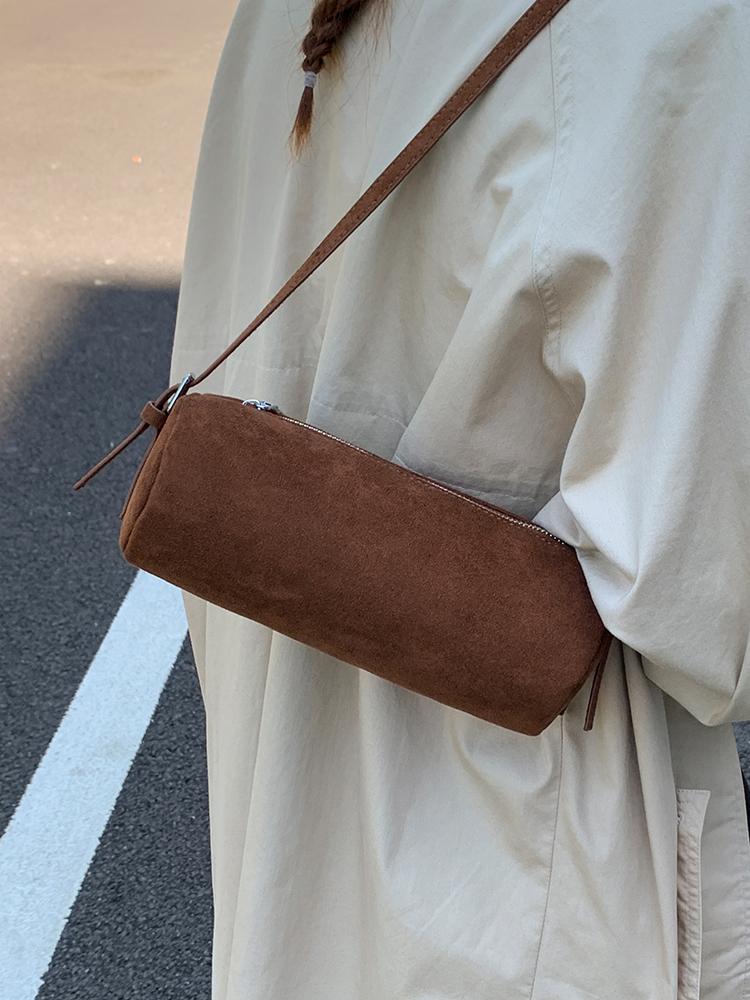 Solid Color Suede Frosted Cylindrical Bag Fashion Large Capacity Women Shoulder Bags Trendy Commuting Shopping Crossbody Pack