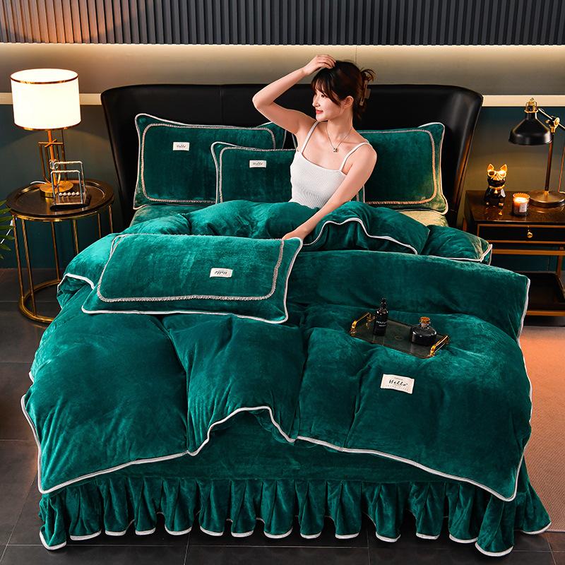 Solid color milk fleece four-piece set, winter thickened warm student dormitory bed sheet four-piece set