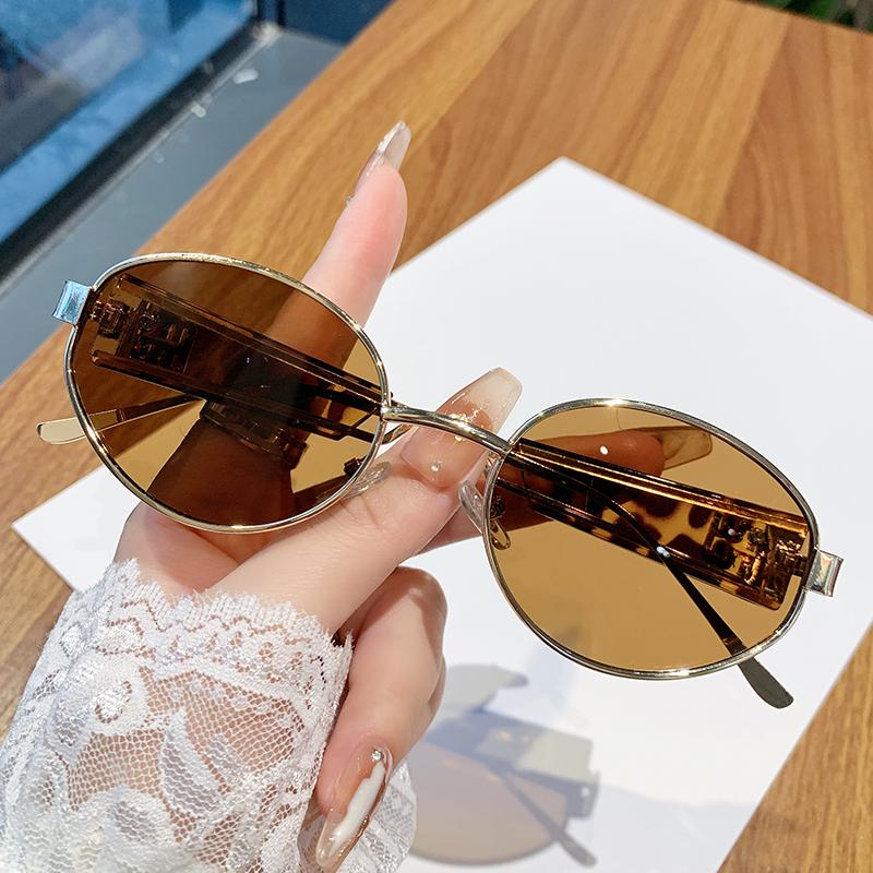 Retro Oval Frame Sunglasses  New Metal Sunglasses Ins Street Sunglasses 98111
