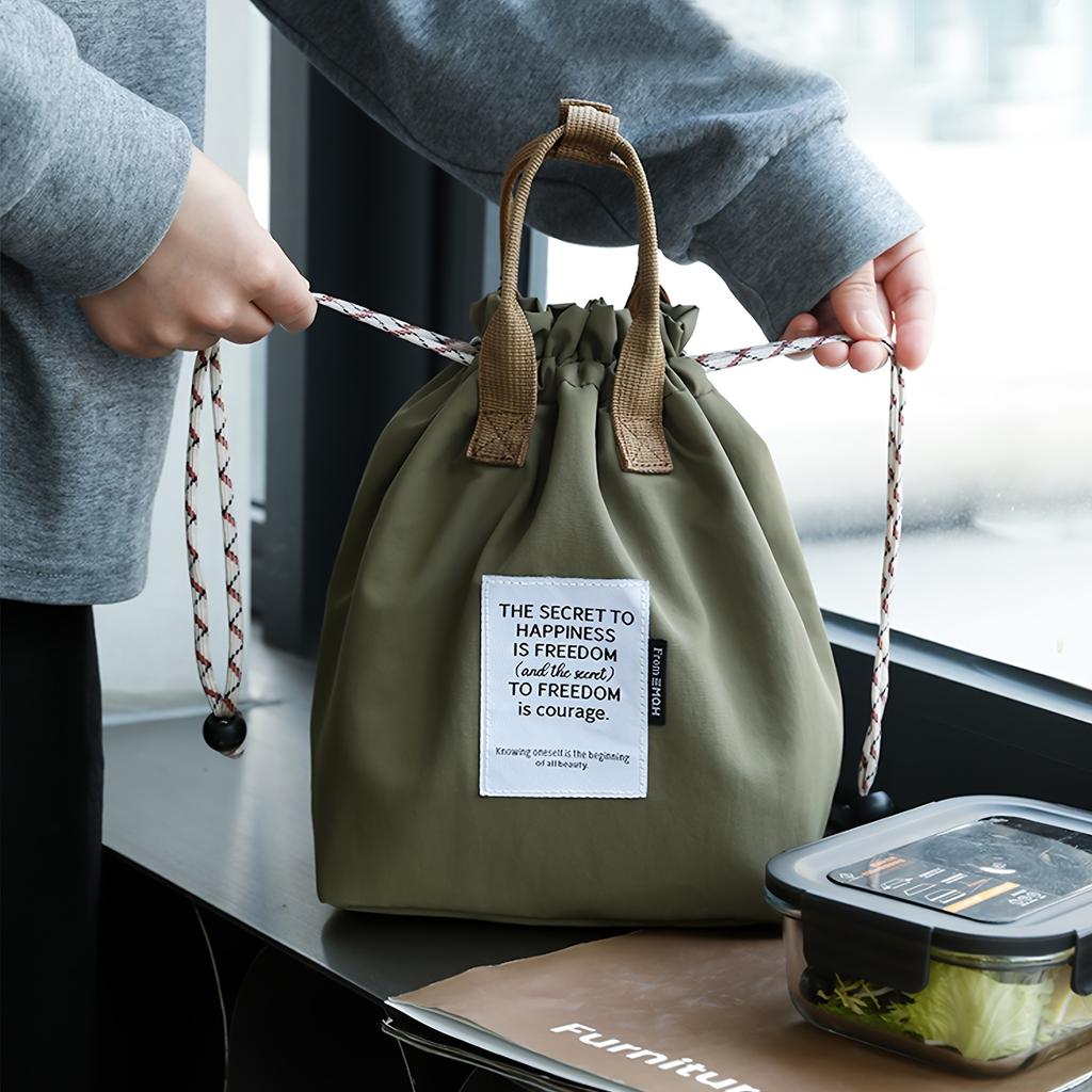 1 st Lunchväska med livfull färg och dragsko, isolerad för varmt