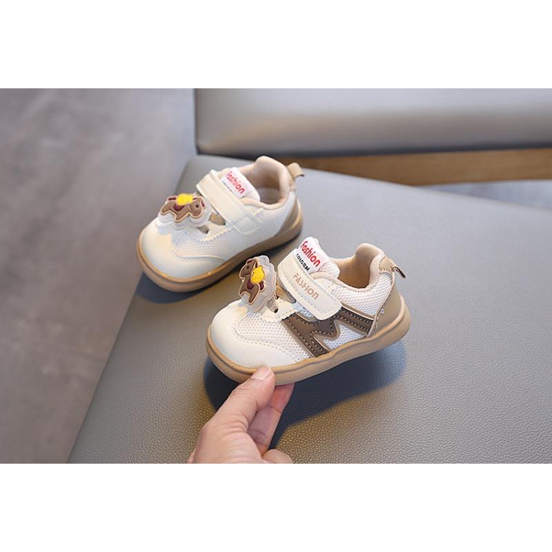 Baby toddler shoes soft sole spring and autumn boys and girls baby shoes breathable non-slip mesh cartoon little white shoes sports shoes