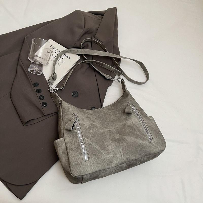 Simple Solid Color Personality 2025 Autumn New Large Capacity Casual Retro Texture Commuting Shoulder Tote Messenger Bag