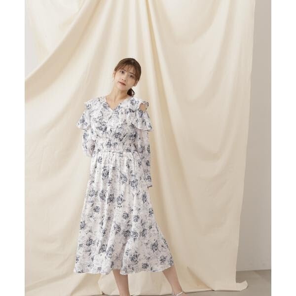 Jill by Jill Stuart Flower Print Satin Ruffle Dress