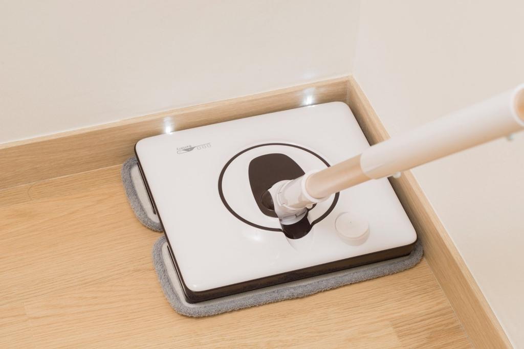 CCP Cordless Vibration Mop Cleaner, White, ZJ-MV25-WH