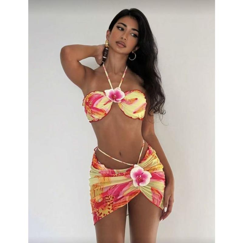 European American Vacation Style Printed Backless Halter Wrap Bikini Three Piece Set