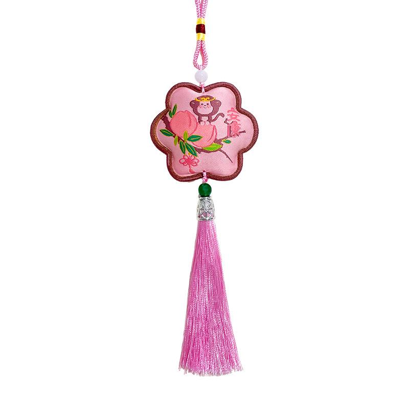 Mid-Autumn Festival Embroidered Peace Charms: Scented Sachets & Hanging Ornaments for Peace and Prosperity.