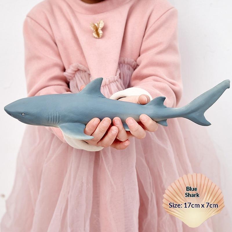 

Soft Rubber Marine Animal Model Realistic Great White Shark Blue Whale Turtle Megalodon Duck Toys Collectible Action Figures