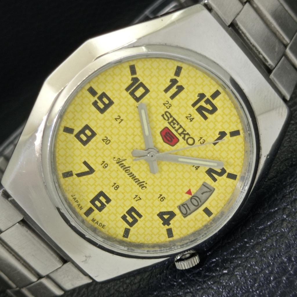 

USED GENUINE VINTAGE SEIKO 5 AUTOMATIC JAPAN MENS YELLOW DIAL WATCH a434522-2 R121-a434522