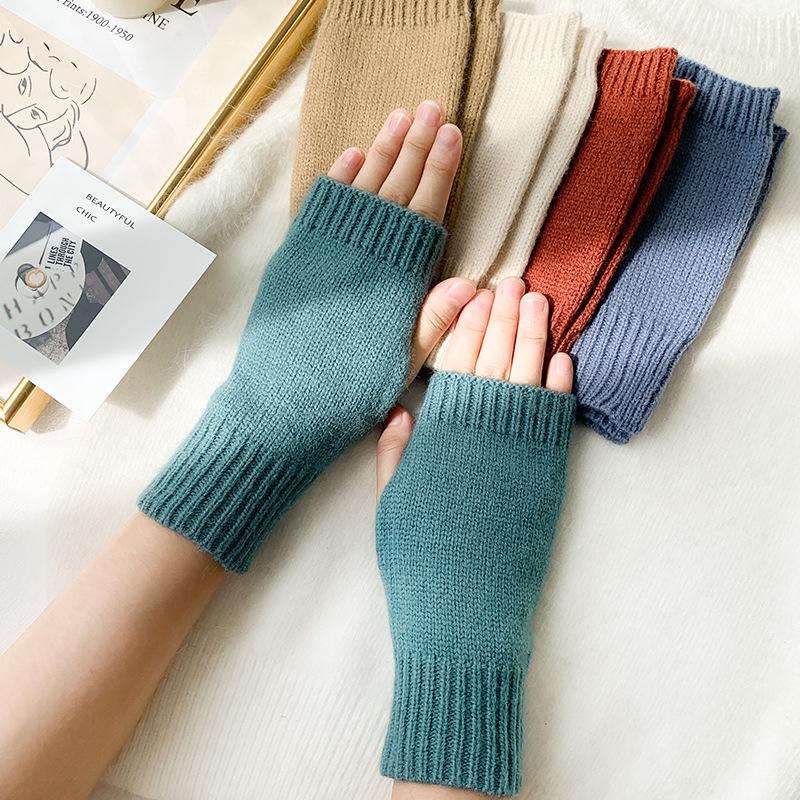 DX Knitted Half-section Gloves Female Winter Dew Finger Cute Half-finger Gloves Student Writing Korean Version Warm Wool Gloves Wholesale