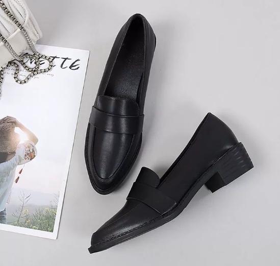 Fashion Women's Shoes Spring and Autumn 2024 New Black Pointed British Style Small Leather Shoes Loafers Single Shoes Vulcanized