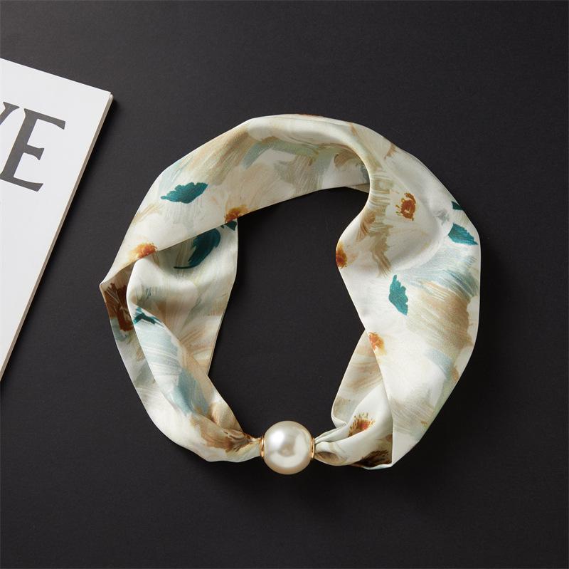 Magnetic Buckle Pearl Necklace with Silk Scarf – Fashionable, Versatile Spring/Summer Accessory for Women