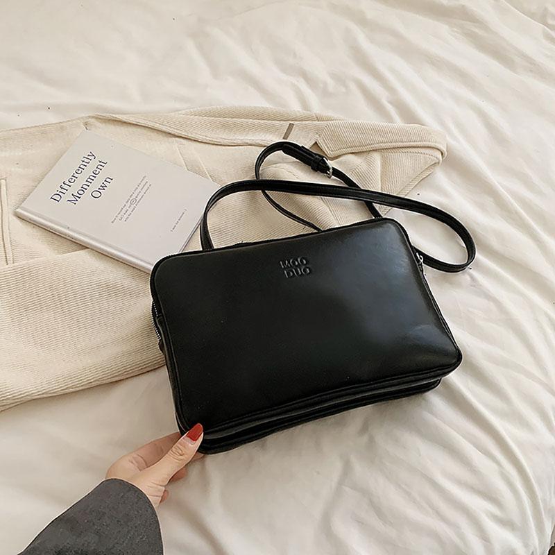 Large Capacity Korean Soft Leather Crossbody Bag Letter High-End Small Square Bag Women  Retro Casual Commuter Messenger Bag