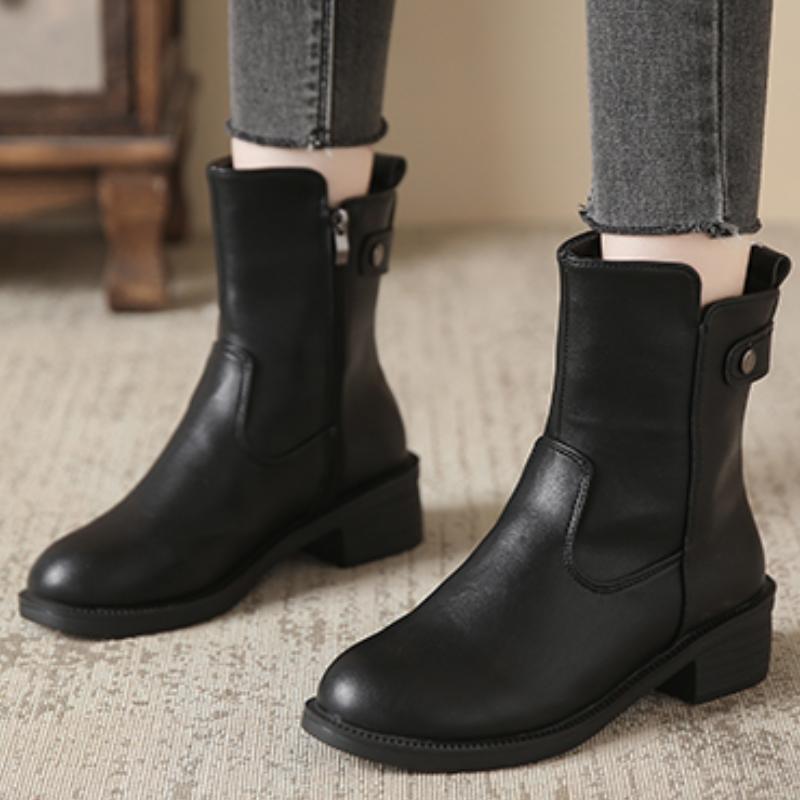 Women Winter Boots Anti Slip  New Genuine Leather Women Short Boots Large Size Wool Women Motorcycle Boots