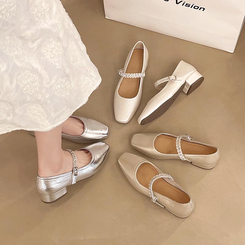 2025 French temperament rhinestone single shoes square head retro comfortable Mary Jane shoes thick heel elegant fairy style with skirt