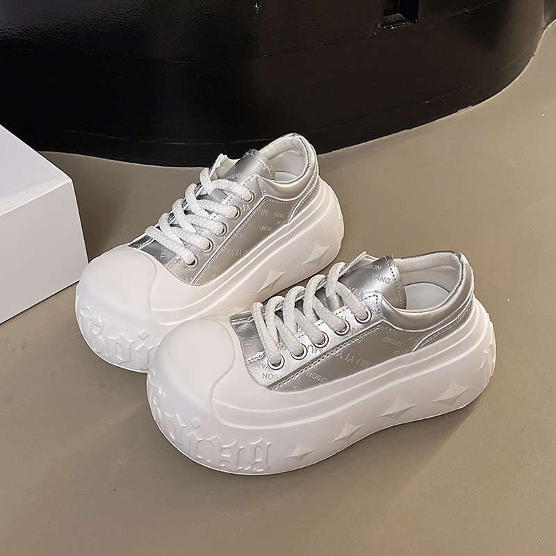 Muffin Platform White Shoes Women's 2025 Spring and Summer New Popular Small Man Height Increase Versatile Casual Big Head Bread Shoes