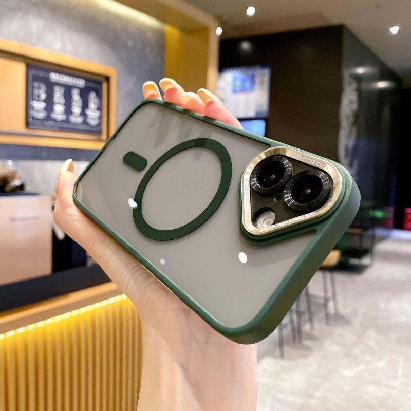 Dotyczy obudowy na telefon komórkowy iPhone16PRO Hawkeye metalowa soczewka magnetyczne przyciąganie Skóra Apple 15 czarny tył 143 twarda obudowa