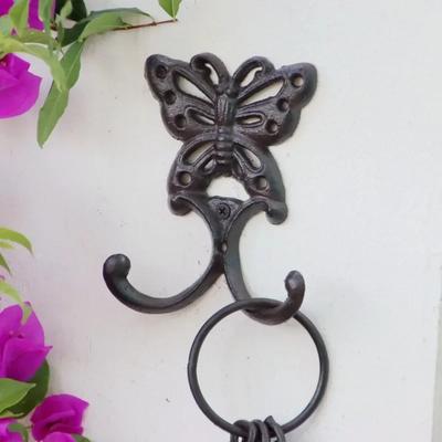 European Retro Style Double Hook Metal Iron Art Rust Color Butterfly Shape Hook Decoration Garden Courtyard Wall Mounted Hooks