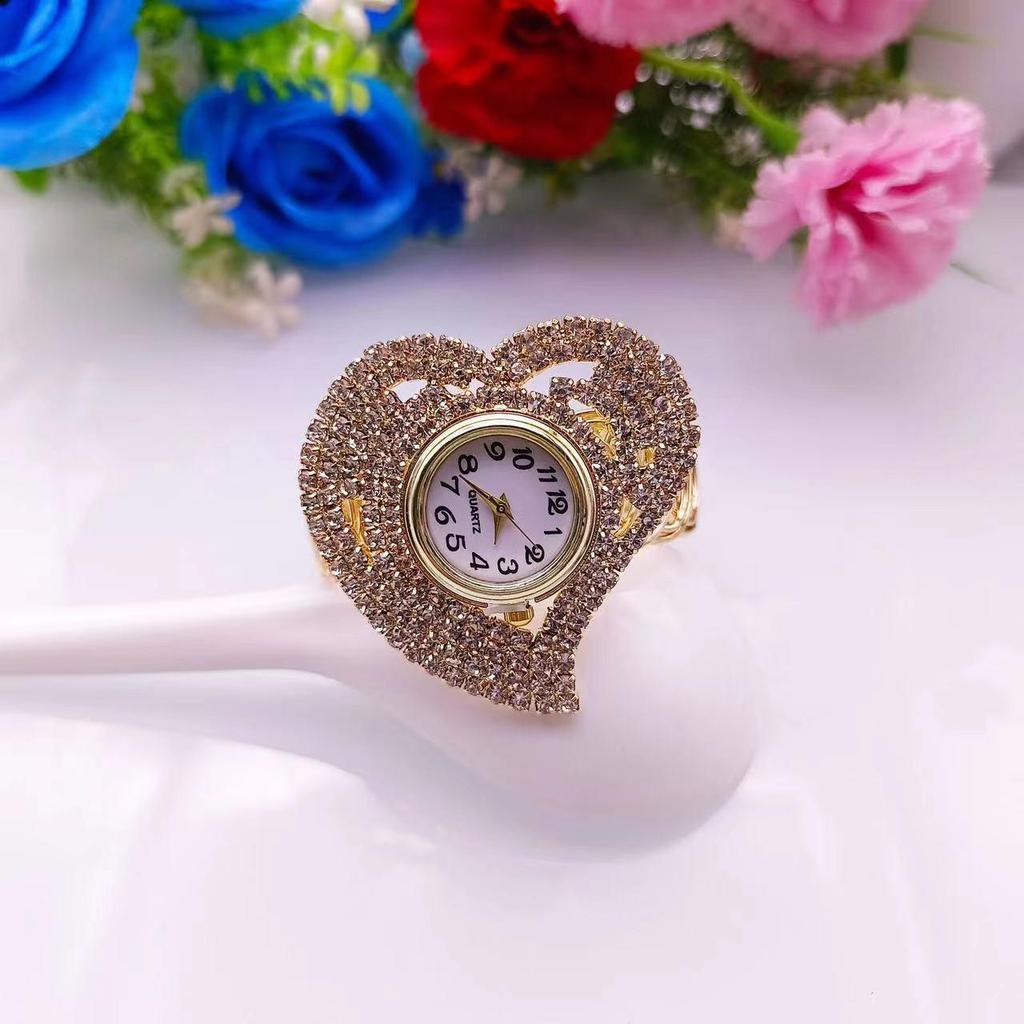 שעון צמיד קוורץ אופנתי לנשים בסגנון קוריאני