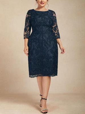 Elegant Slim-Fit Plus Size Lace Embroidered Cocktail Dress for Women