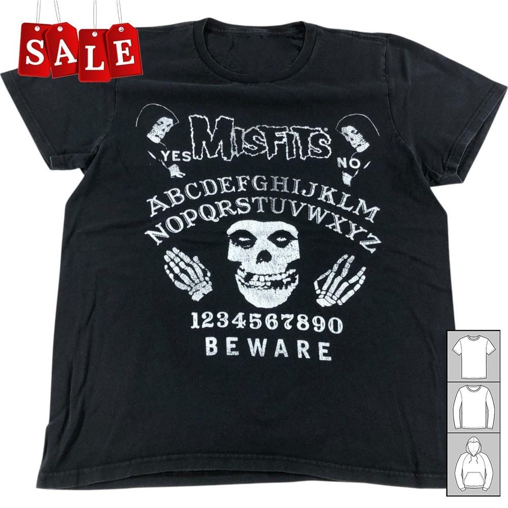 

New Vintage MISFITS band Christmas Gift Unisex S5XL Shirt BI214 Unisex T-Shirt S
