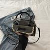 Sense shoulder bag women's autumn and winter niche design commuting versatile wear-resistant messenger handbag