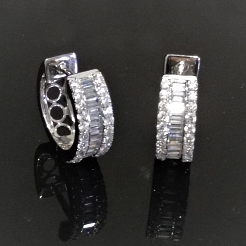 Classic Simple Earrings For Women, Inlaid With Geometric Zircon Jewelry, Fashionable And Explosive Temperament Earrings