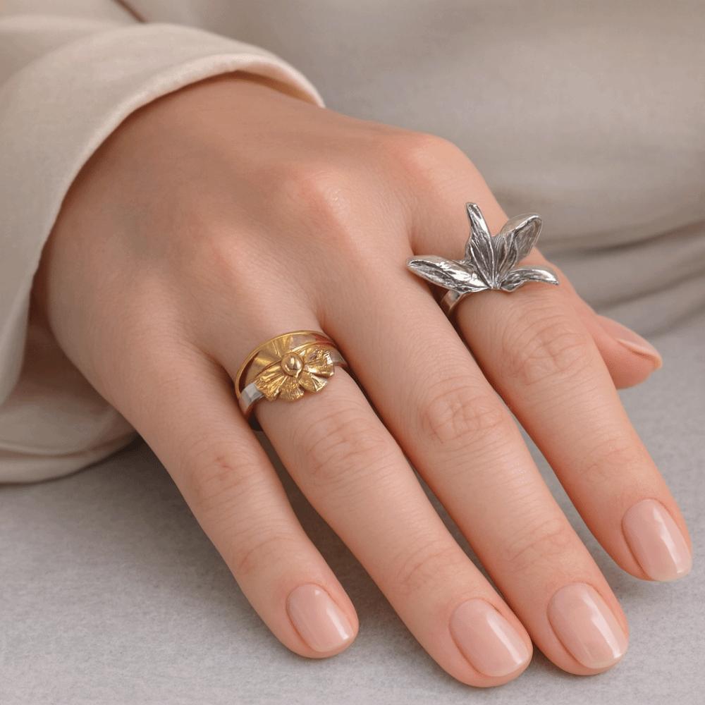 Geometric Leaf Shape Ring Korean Style Punk Finger Ring Vintage Exaggerated Ring Couple