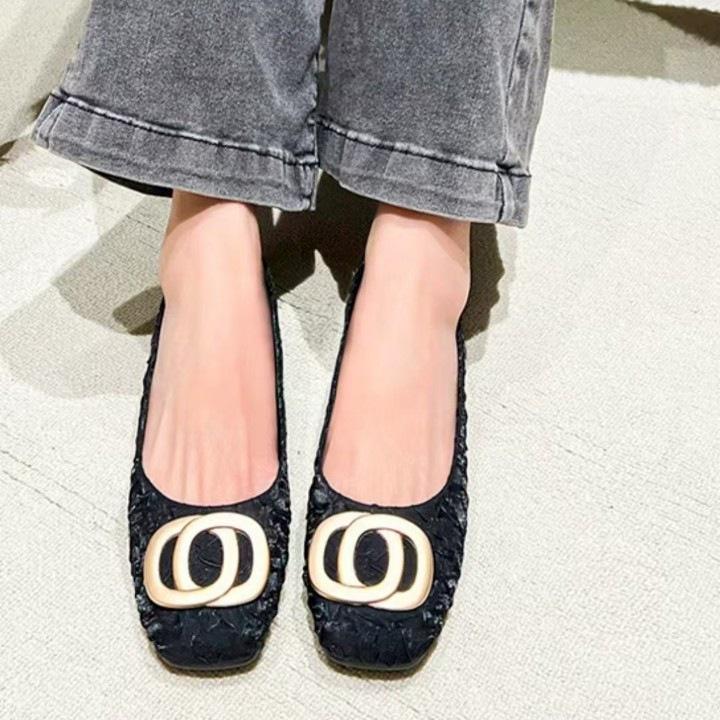 

French retro square head soft-soled Doudou shoes women s 2025 new comfortable and versatile metal buckle flat-soled single shoes women s ladyshoes 40