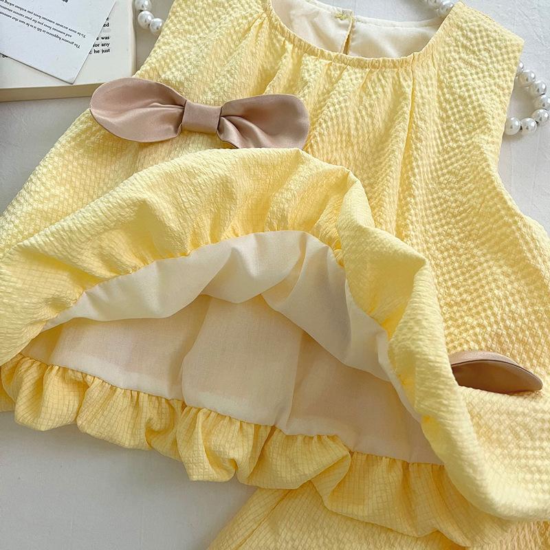Girls Summer 3D Bloomer Shorts Set Cute Sleeveless Bow Top Two Piece Outfit Fashionable Kids Clothing
