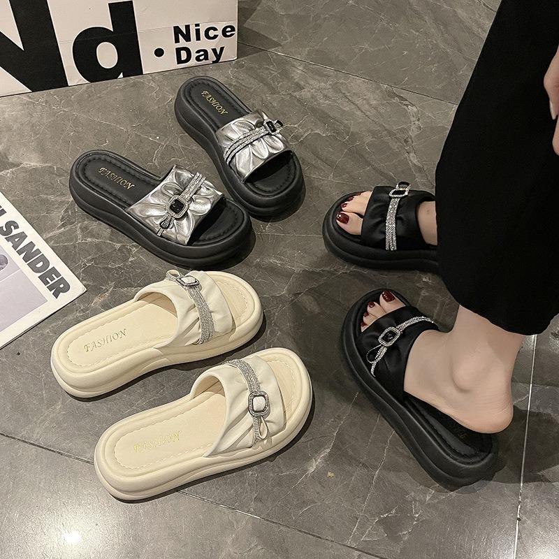 Pantoufles à semelles épaisses haut de gamme pour femmes, pour l'extérieur, printemps et été, nouvelles, antidérapantes, rehaussantes, mode muffin, à enfiler un mot