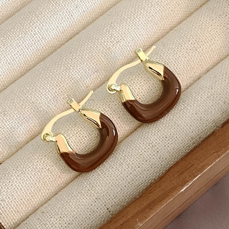 

2026 Maillard Geometric Metal Enamel Drop Glaze Earrings Are A Fashionable Jewelry Accessory Suitable For Women s Party Wear