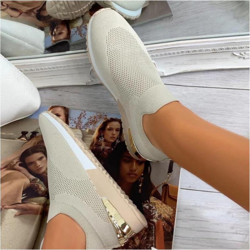 Comfortable and breathable fly-woven casual shoes women's large size women's shoes new round head running shoes