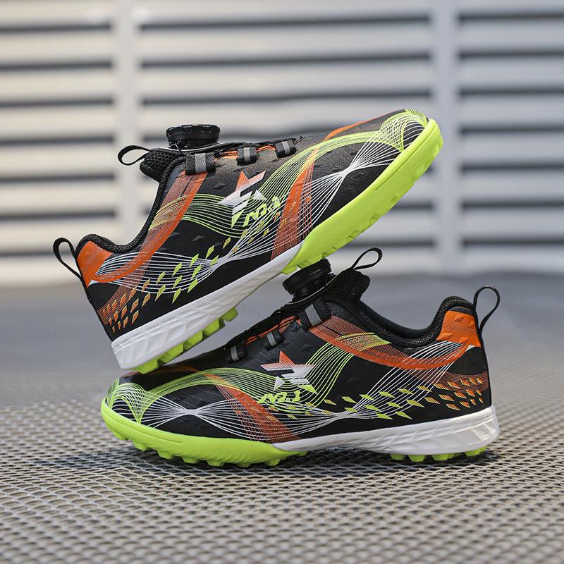 

Boys and girls football shoes autumn 2025 new children s shoes medium and older children s training shoes non-slip running 39
