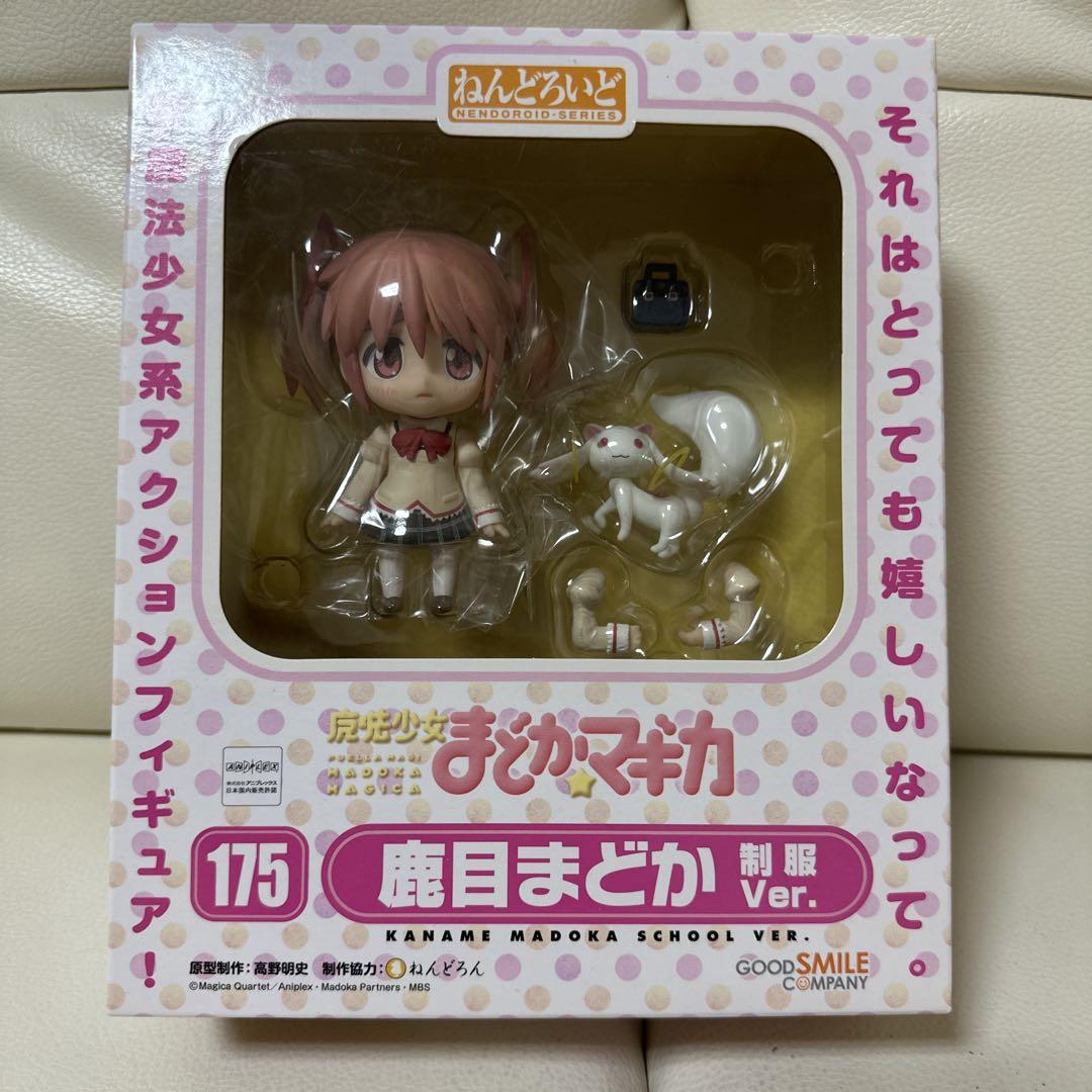 

[Б/У] Nendoroid Puella Magi Madoka Magica Канамэ Мадока в школьной форме