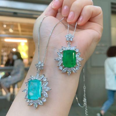 Jewelry Simulation Emerald Colored Treasure Pendant Retro Micro-Inlaid Zircon Women'S Necklace Pendant Manufacturer