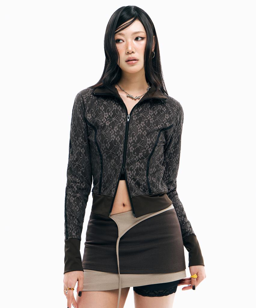 Seullisiseu Layered Skirt W/Lace Shorts (Brown)