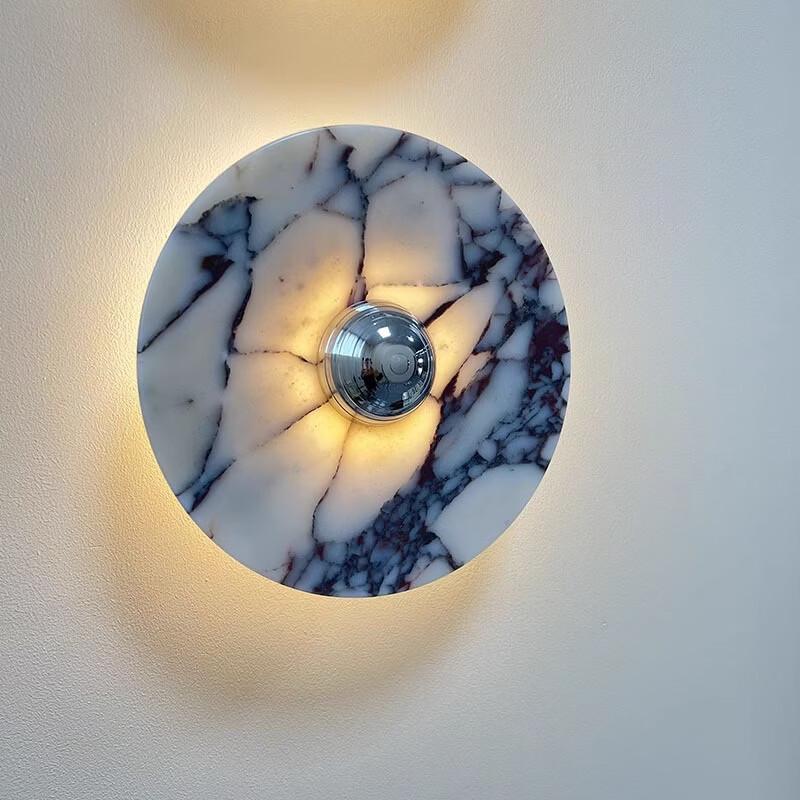 

Декоративный настенный светильник Oeny