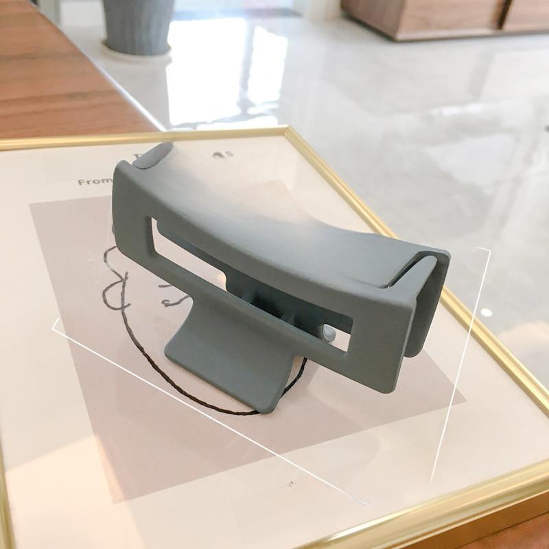 Elegant Korean Style Hair Claw Clip For Women Perfect For Everyday Use In Various Colors