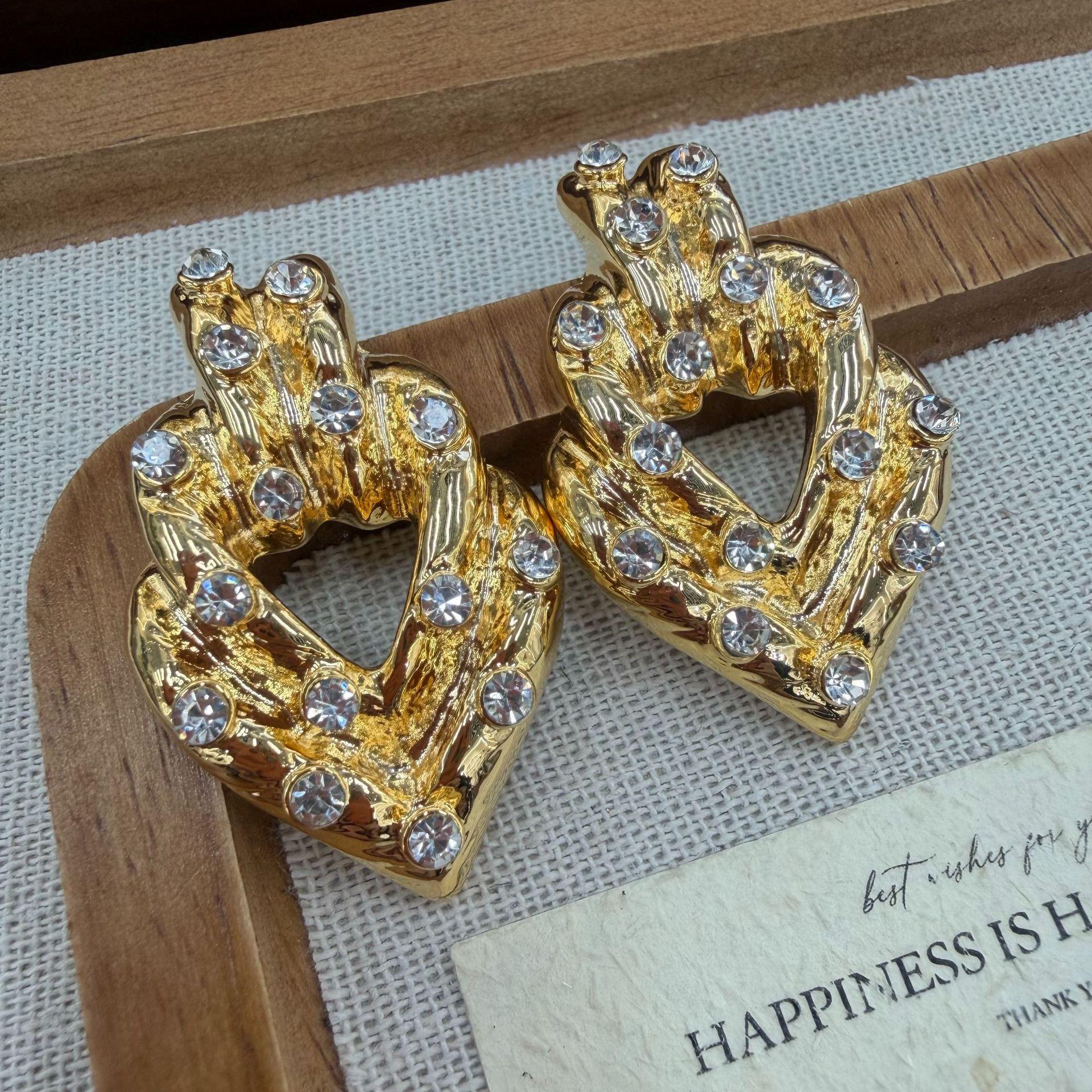 

Personalized Fashion, High-End Diamond-Set Creative Design, Retro Geometric Ethnic Style Stud Earrings, Earrings, Women