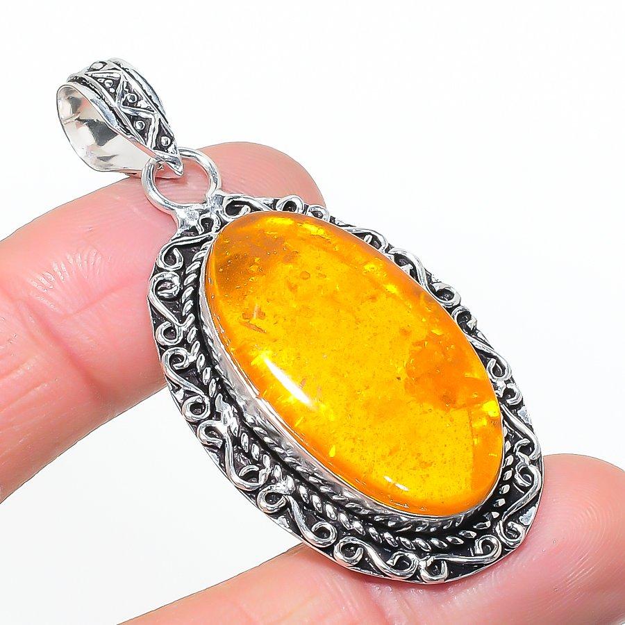 Natural Baltic Amber Gemastone 925 Sterling Silver Jewelry Pendant 2.36 AP-14617