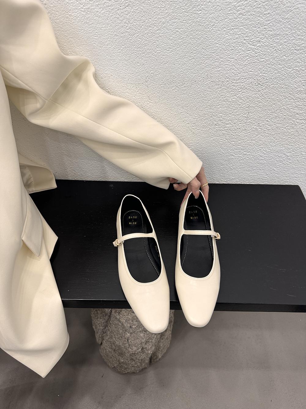 

Мода Круглый носок Женские лоферы 2024 Новые поступления Осень Весна Туфли Ремень Пряжка Черный Бежевый Желтый Коричневый Низкий каблук Сандалии 39 5.5 бежевый