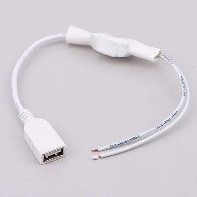Kintamosios srovės 220V į nuolatinę srovę 5V/1A 5W Balta WiFi kamera Pasidaryk pats Monitorius Moteriškas USB adapterio jungtis Izoliacijos modulis Stabilizuotas modulis