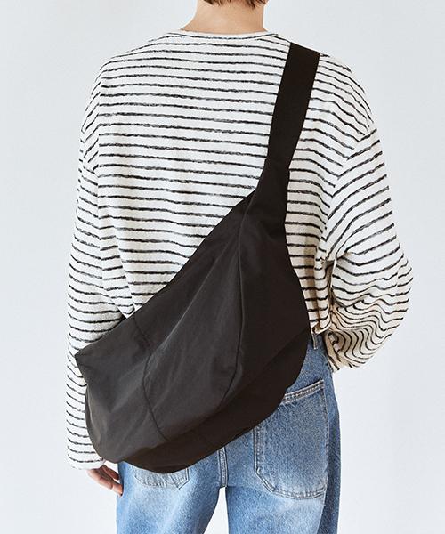 Mimthewardrobe Monta Easy Messenger Bag