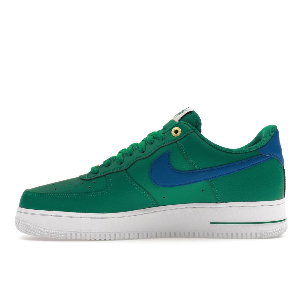 Nike Air Force 1 07 LV8 40. Jubiläum - Malachit Herren-Sneaker Grün Sail Weiß DQ7658-300
