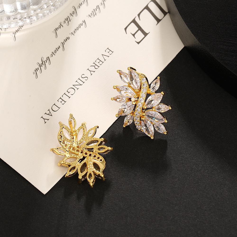 High-End European & American Trendy Zircon-Inlaid Copper Earrings: Light Luxury with a French Personality & Fairy Charm.