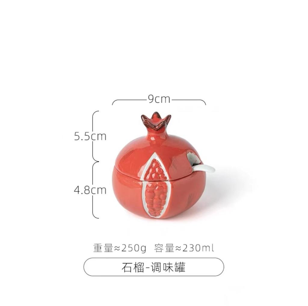 Creative Cartoon Fruit Ceramic Seasoning Jar Korean Hand-painted Salt Pepper Shaker Sugar MSG Bottle Household Kitchen Supplies