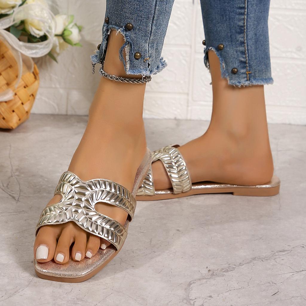 Women Trend Lightweight Slippers Women Designer Flat Heel Sandals Waterproof Comfortable Slippers Slides Women