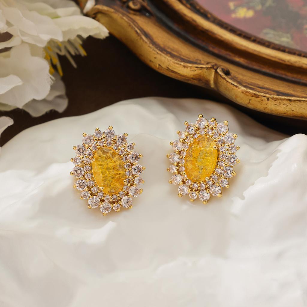 Light Luxury High-End Versatile 10 * 14 Oval Gemstone Inlaid Zircon Silver Needle Stud Earrings.